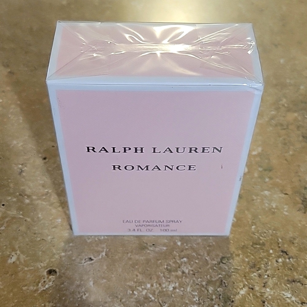 RALPH LAUREN ROMANCE EAU DE PARFUM SPRAY